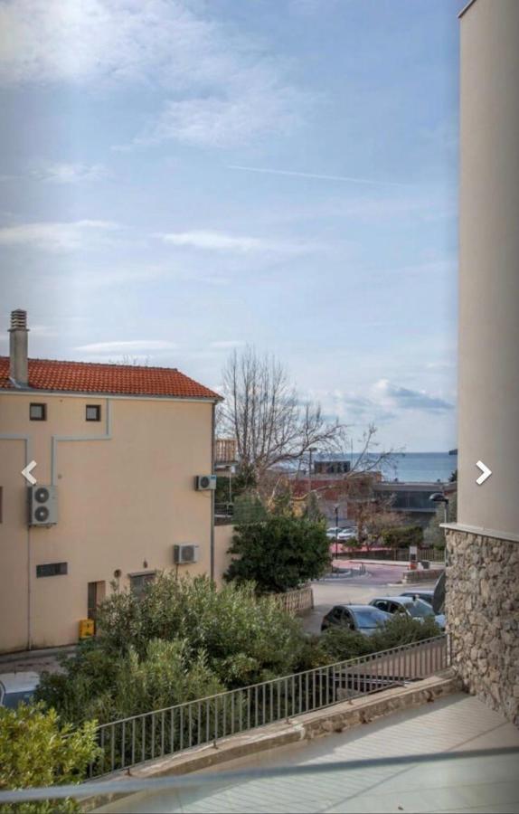 דירות Przno Apartman White Star מראה חיצוני תמונה